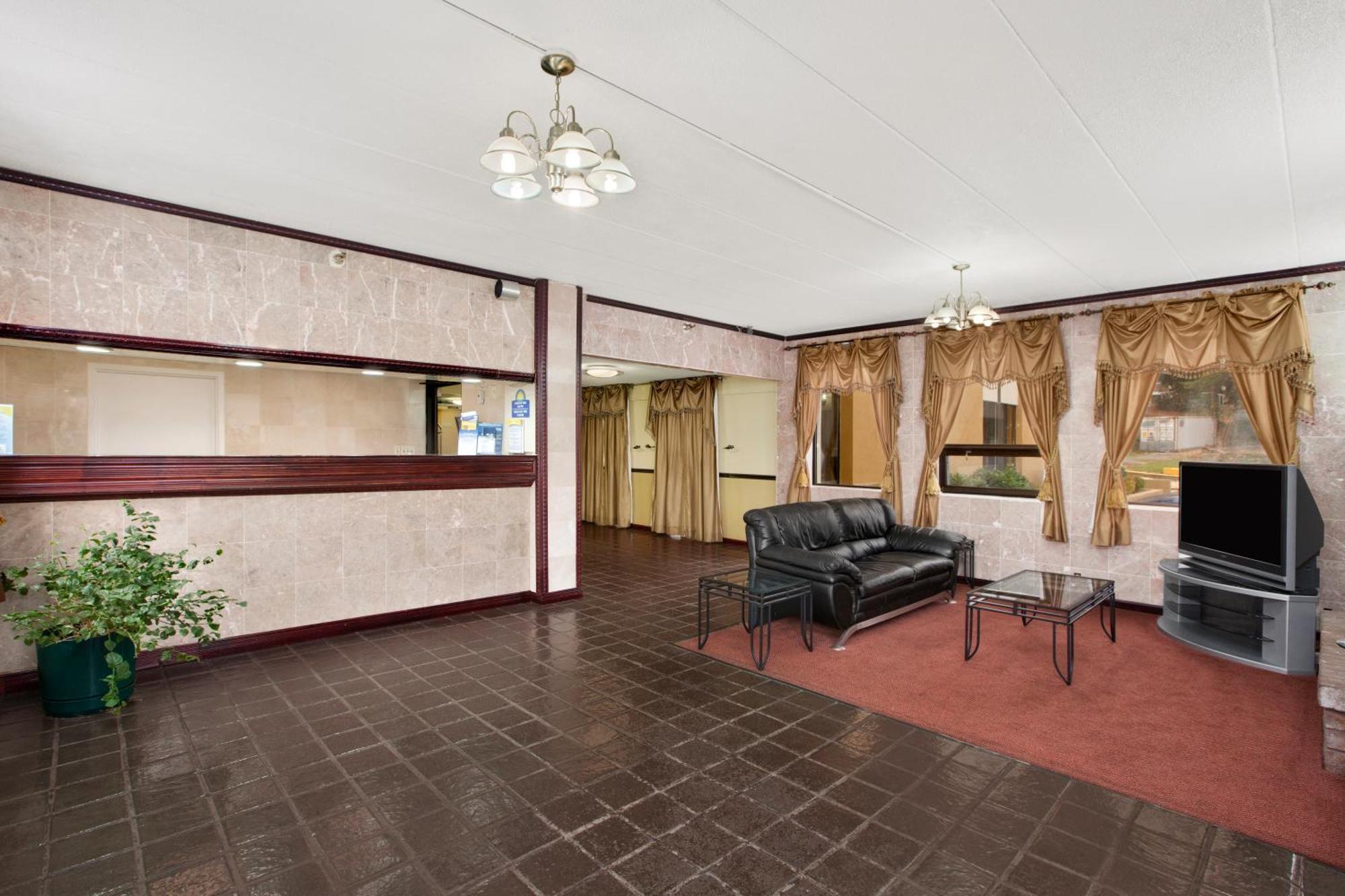 Days Inn By Wyndham Hagerstown I-70 Interior foto