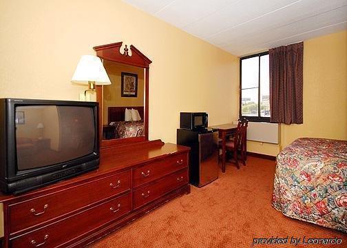 Days Inn By Wyndham Hagerstown I-70 Ruang foto